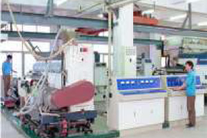 High-Speed Extrusion Lamination High-Speed Extrusion Lamination